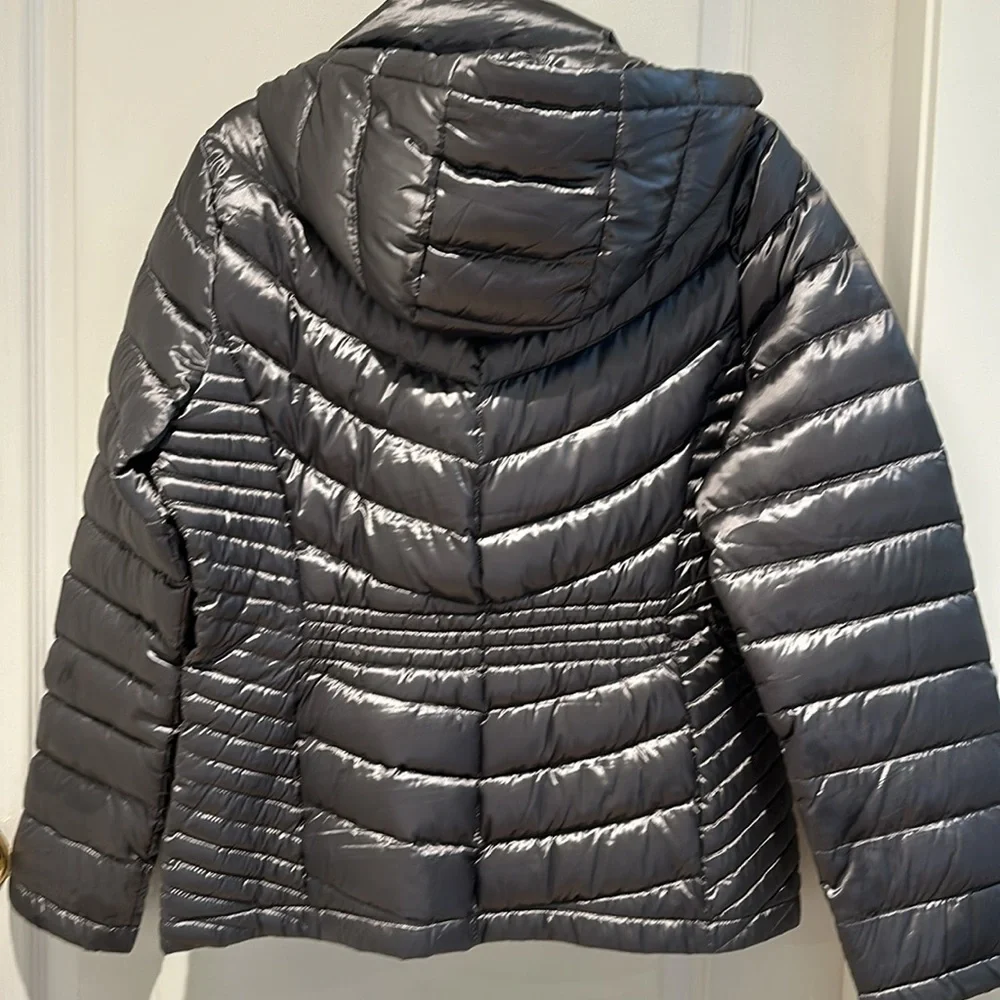 Calvin klein  down jacket - Picture 8 of 11